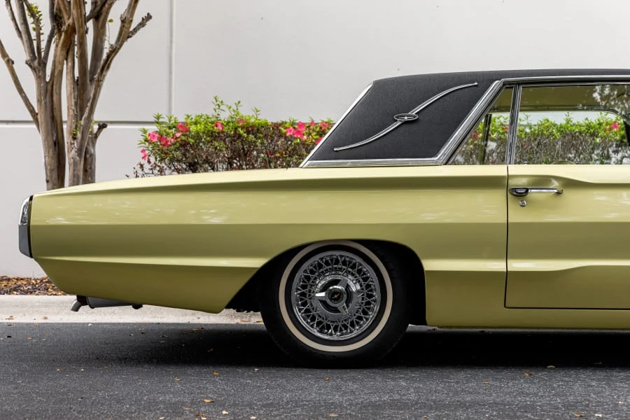 1964 Ford Thunderbird 4th Gen - Image 14 of 31