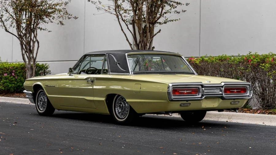 1964 Ford Thunderbird 4th Gen - Image 7 of 31