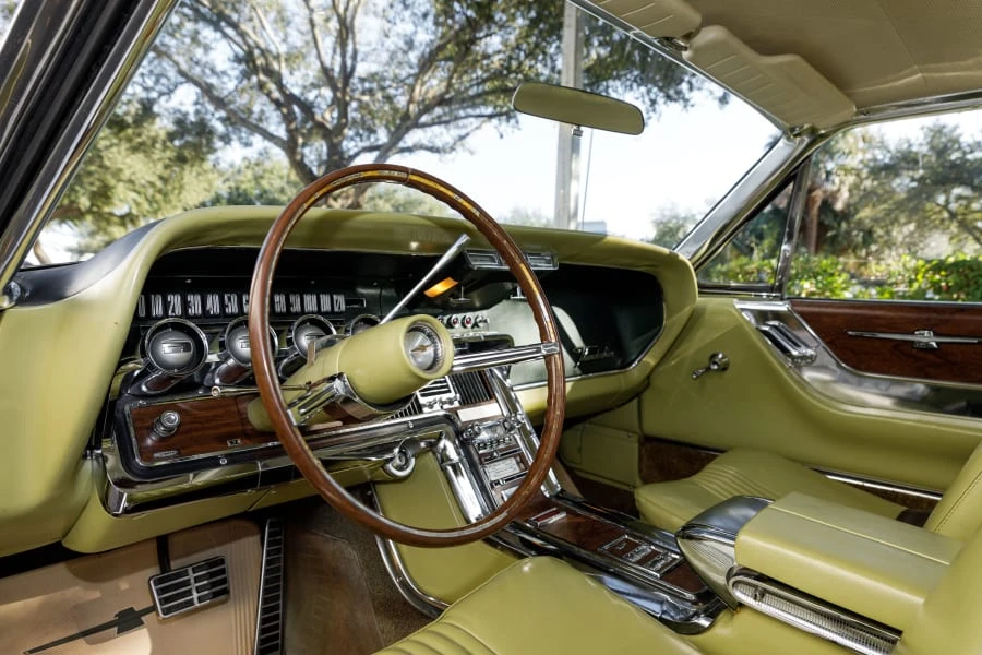 1964 Ford Thunderbird 4th Gen - Image 26 of 31