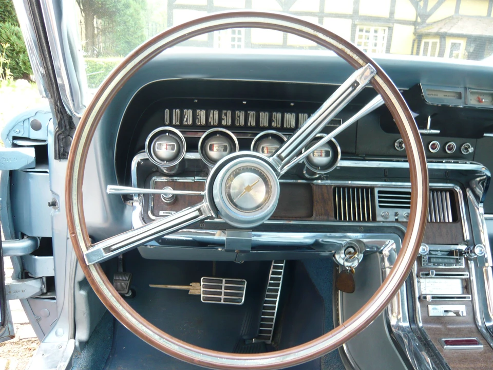 1964 Ford Thunderbird 4th Gen - Image 2 of 4