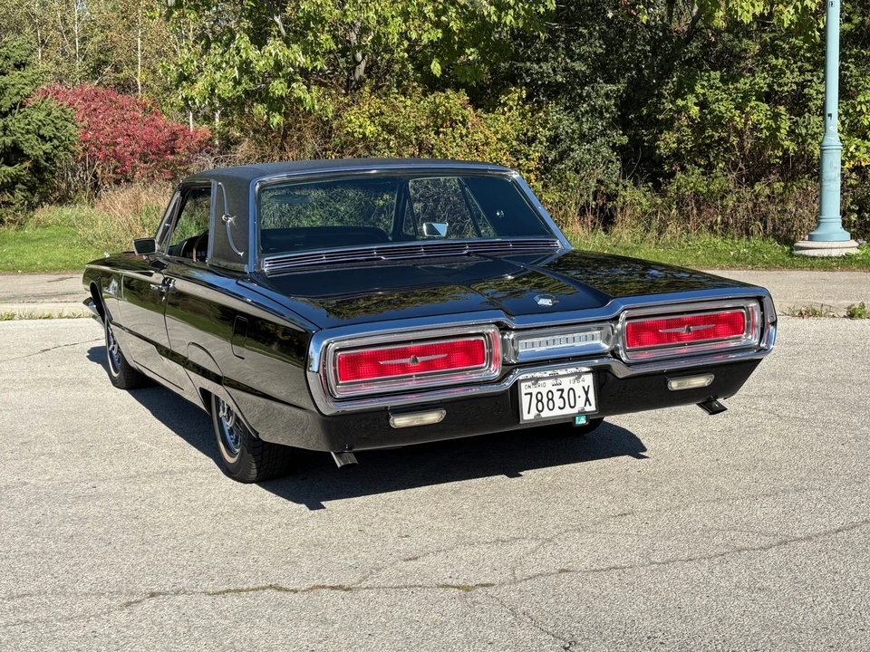 1964 Ford Thunderbird 3rd Gen - Image 11 of 31