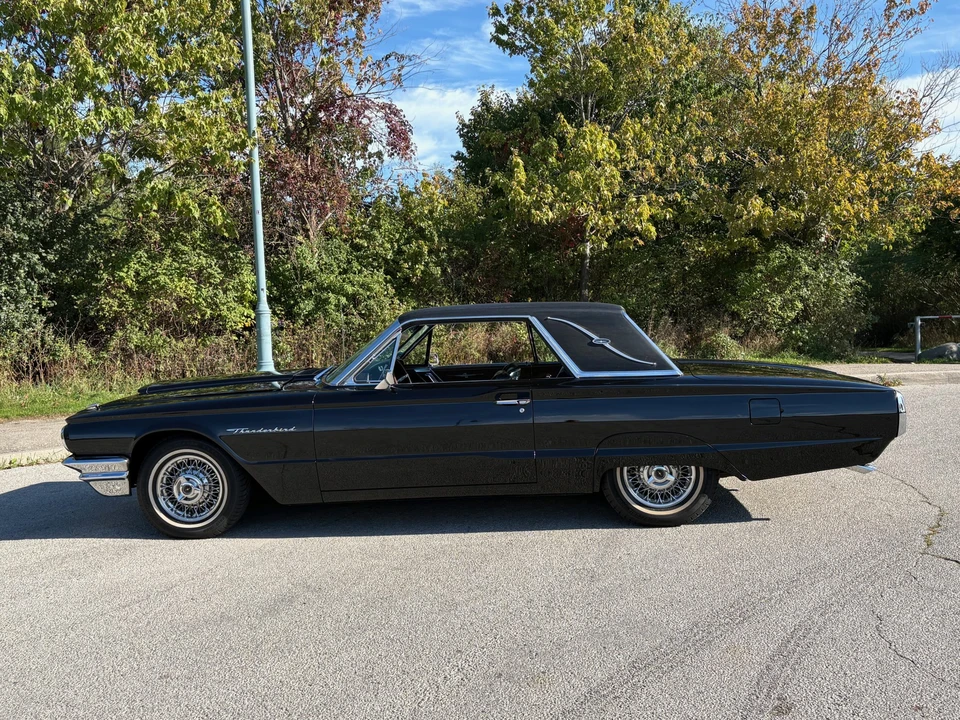 1964 Ford Thunderbird 3rd Gen - Image 6 of 31