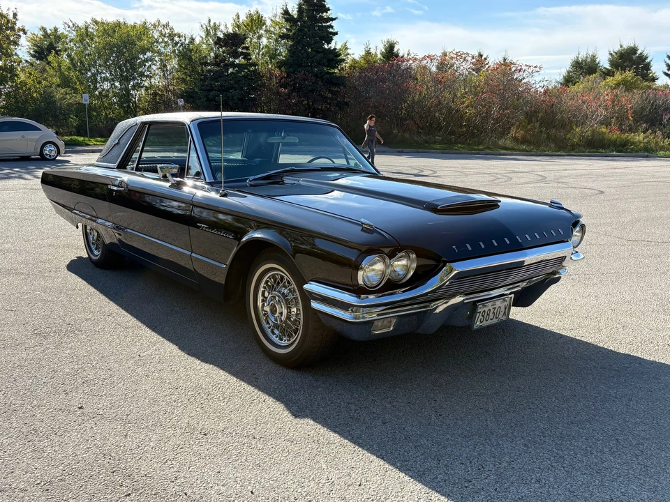 1964 Ford Thunderbird 3rd Gen - Image 22 of 31
