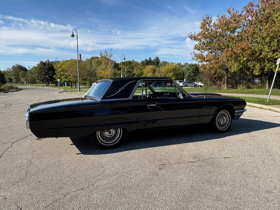 1964 Ford Thunderbird 3rd Gen - Image 17 of 31
