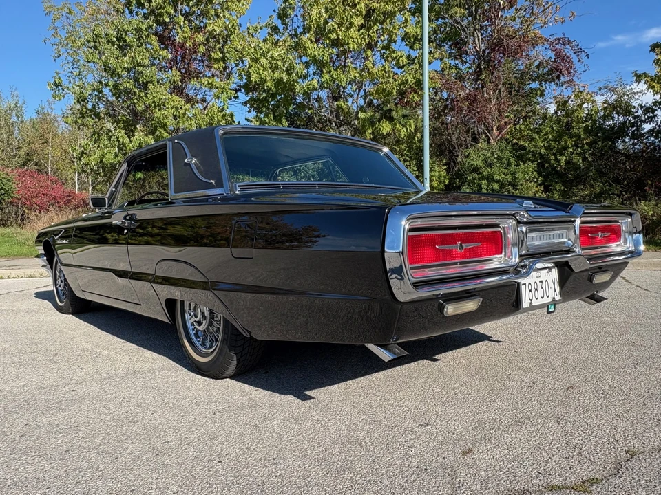 1964 Ford Thunderbird 3rd Gen - Image 12 of 31