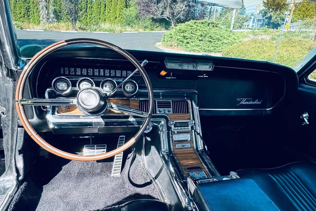 1964 Ford Thunderbird 4th Gen - Image 24 of 31