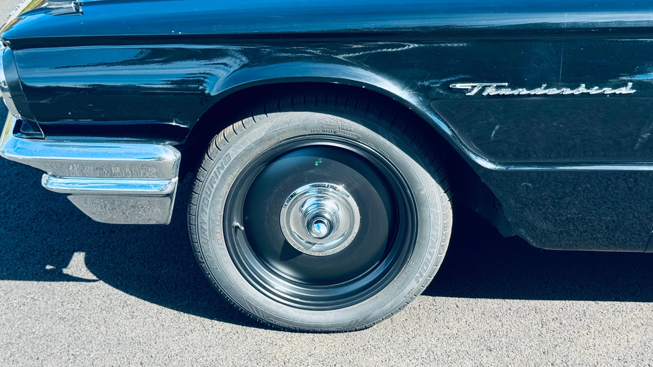 1964 Ford Thunderbird 4th Gen - Image 16 of 31