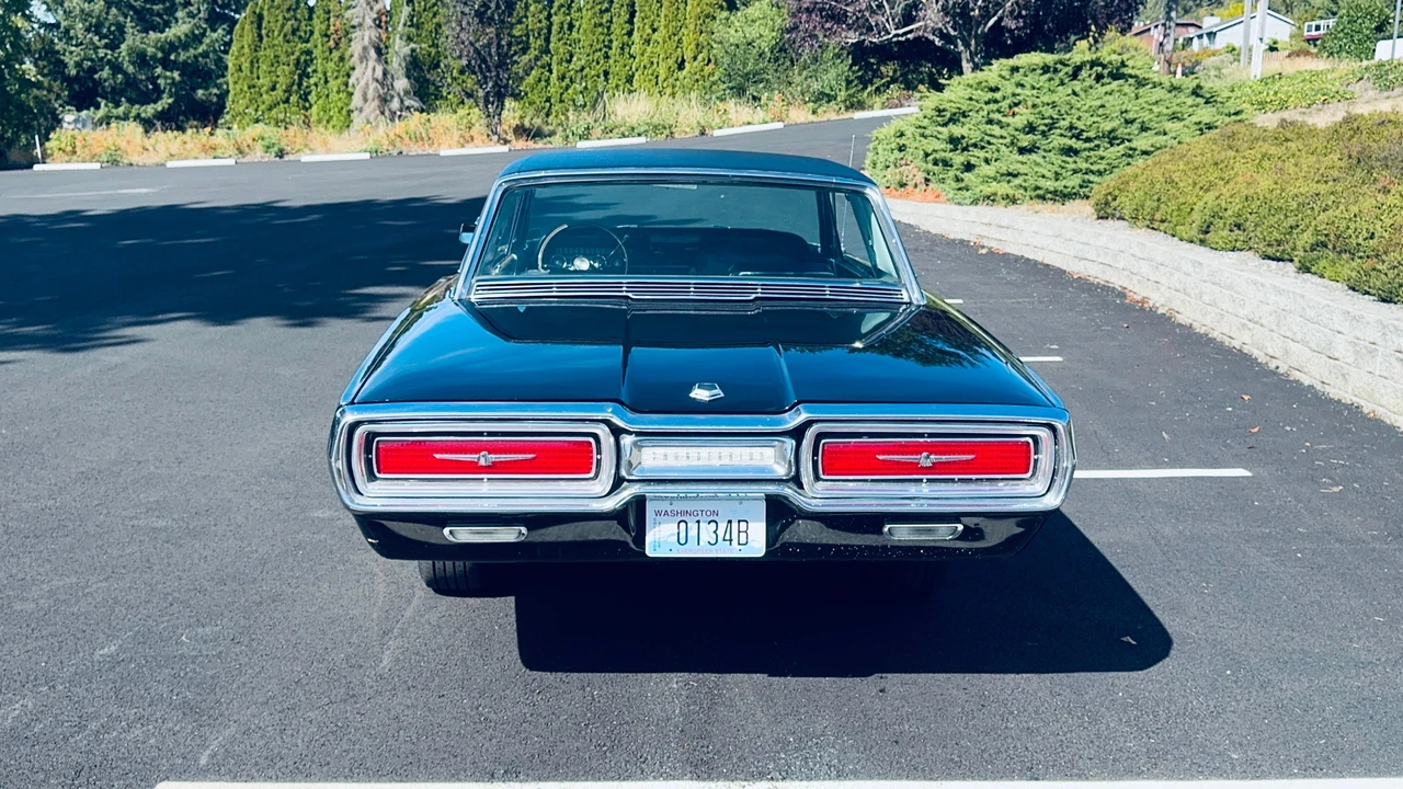 1964 Ford Thunderbird 4th Gen - Image 11 of 31