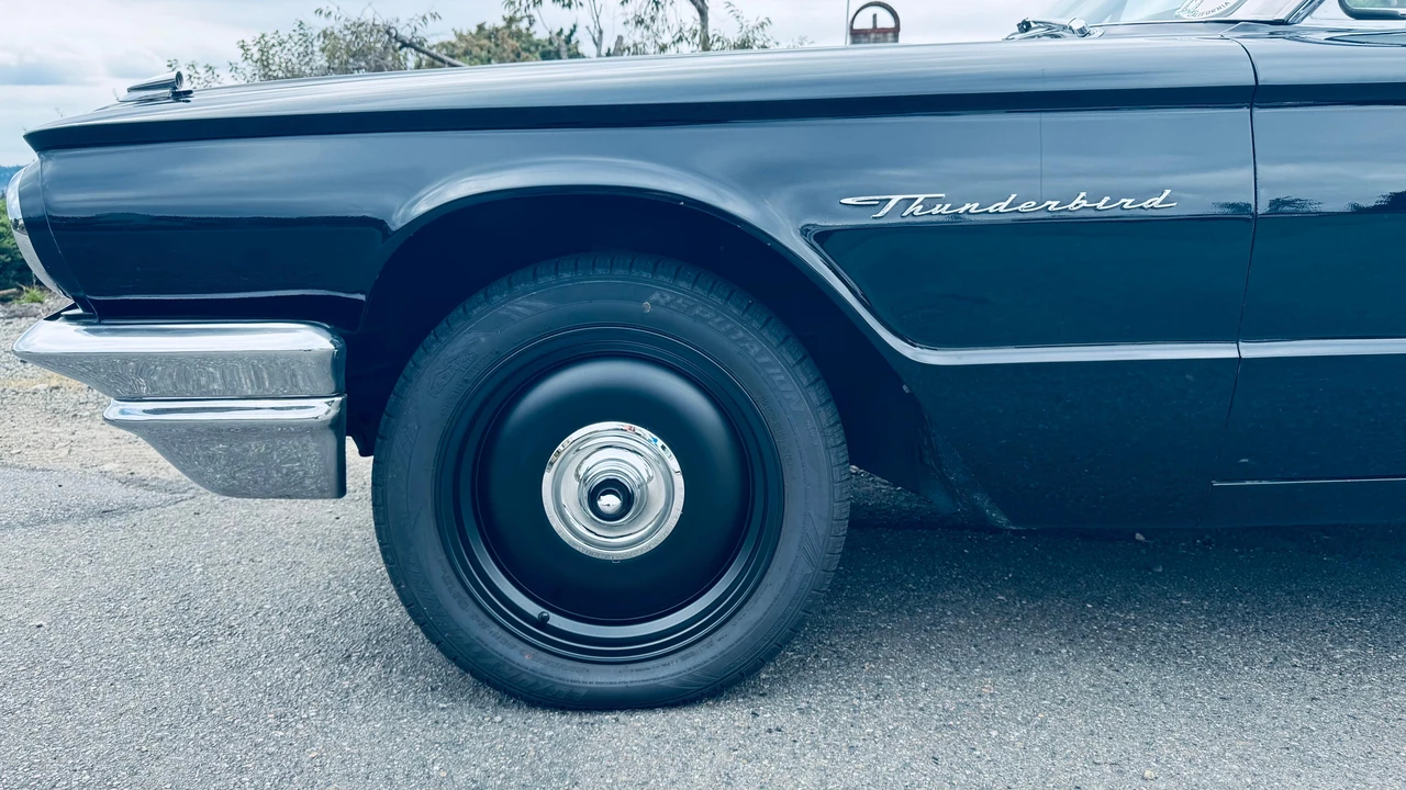 1964 Ford Thunderbird 4th Gen - Image 17 of 31