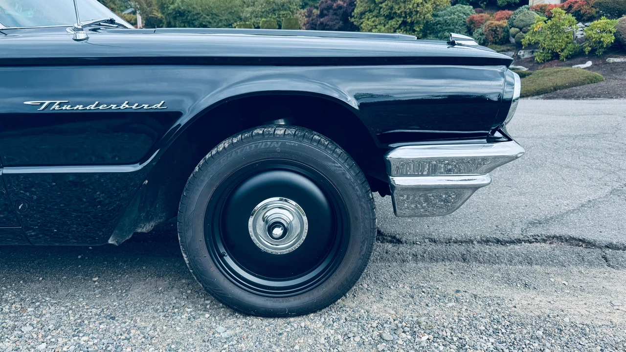 1964 Ford Thunderbird 4th Gen - Image 23 of 31