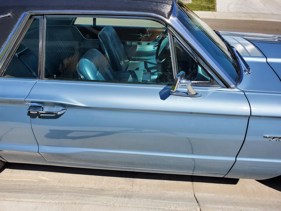 1964 Ford Thunderbird 4th Gen - Image 27 of 31