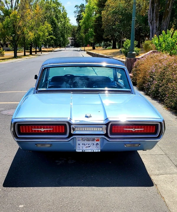 1964 Ford Thunderbird 4th Gen - Image 17 of 31