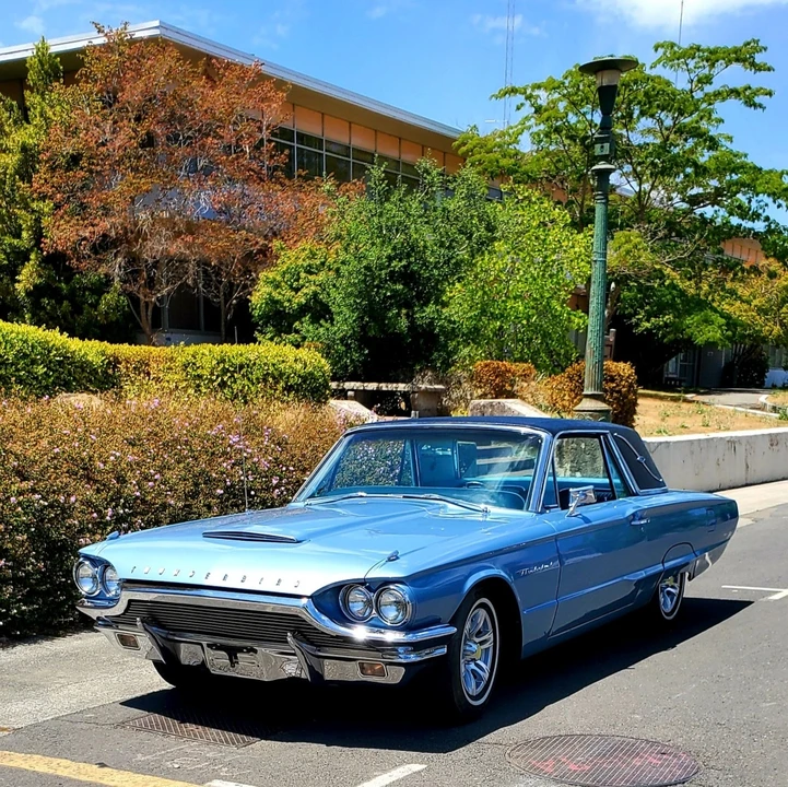 1964 Ford Thunderbird 4th Gen - Image 9 of 31