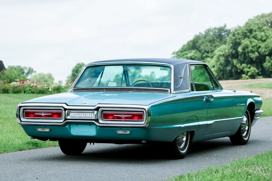 1964 Ford Thunderbird 4th Gen - Image 19 of 31