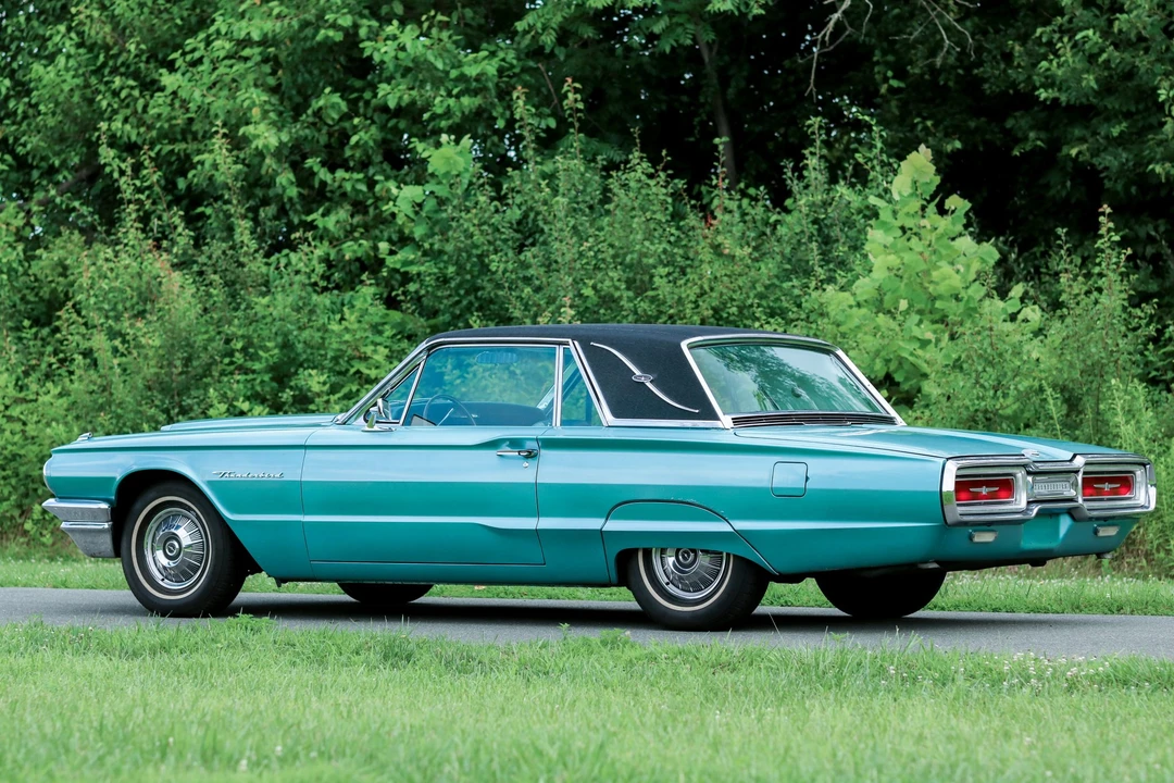 1964 Ford Thunderbird 4th Gen - Image 12 of 31