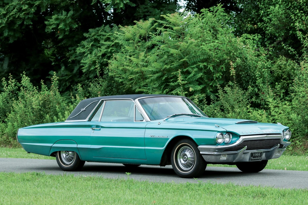 1964 Ford Thunderbird 4th Gen - Image 26 of 31