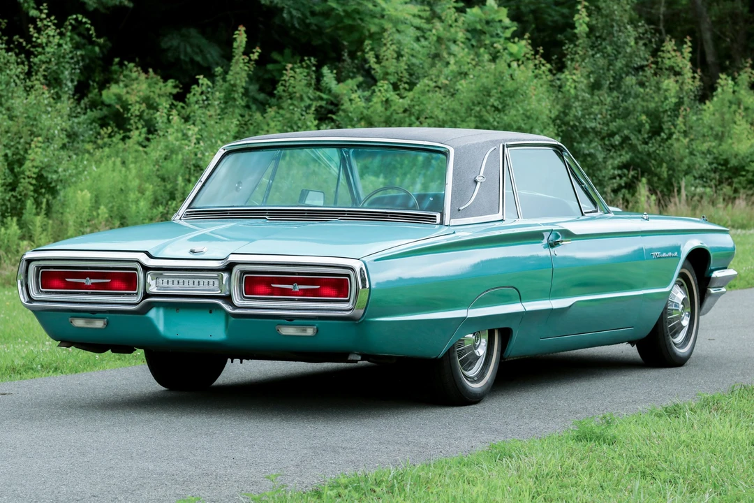 1964 Ford Thunderbird 4th Gen - Image 21 of 31