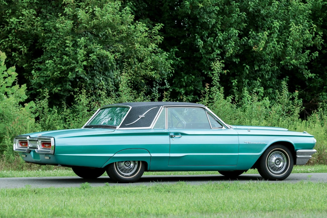1964 Ford Thunderbird 4th Gen - Image 23 of 31