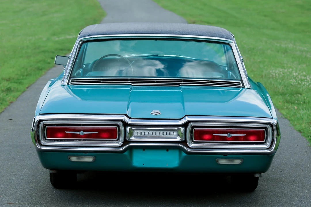 1964 Ford Thunderbird 4th Gen - Image 17 of 31