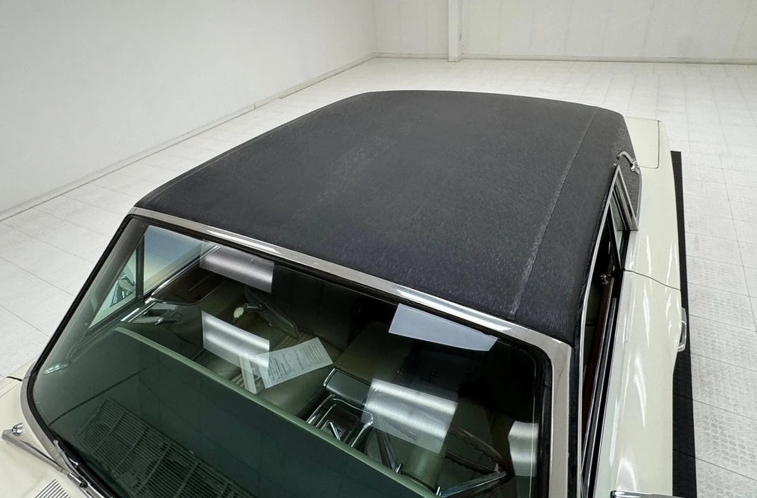 1964 Ford Thunderbird 4th Gen - Image 15 of 31