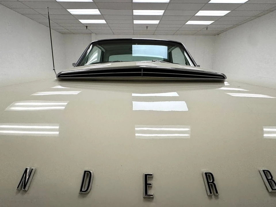 1964 Ford Thunderbird 4th Gen - Image 10 of 31