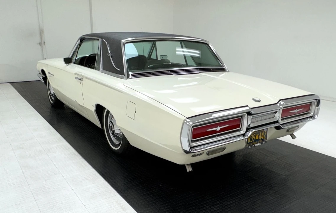 1964 Ford Thunderbird 4th Gen - Image 3 of 31