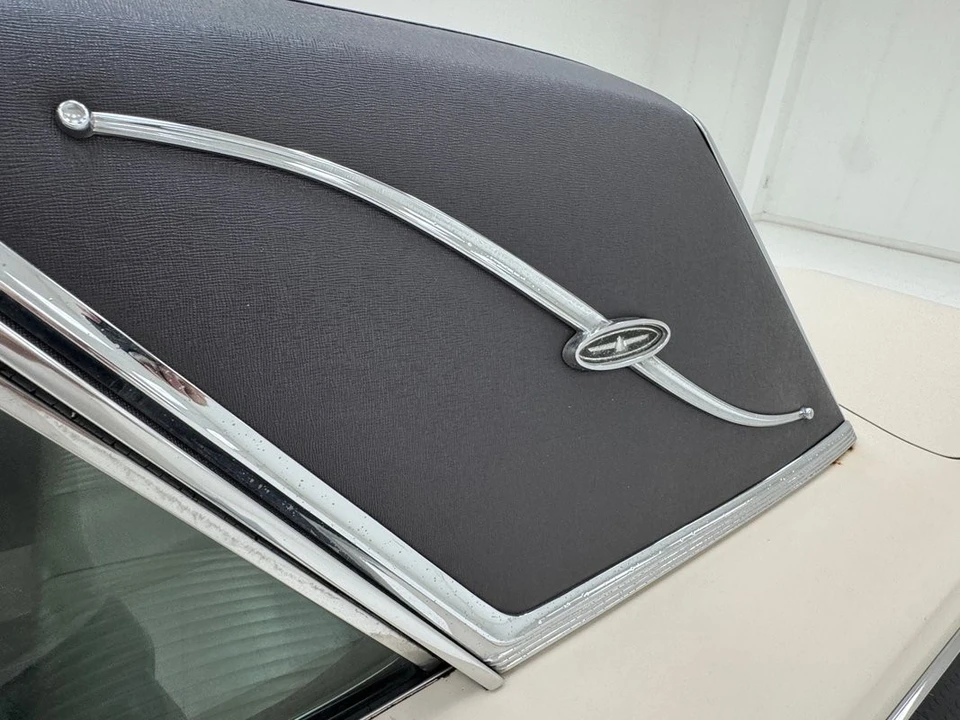 1964 Ford Thunderbird 4th Gen - Image 11 of 31