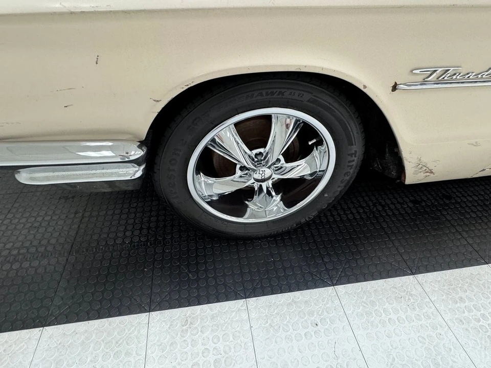 1964 Ford Thunderbird 4th Gen - Image 7 of 31