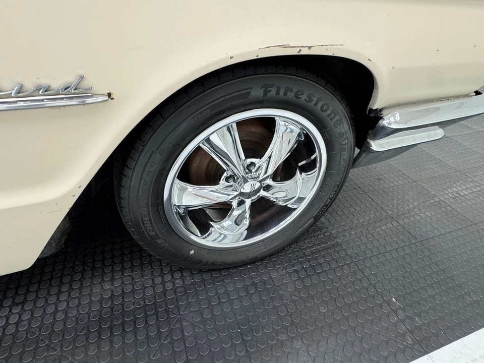 1964 Ford Thunderbird 4th Gen - Image 13 of 31