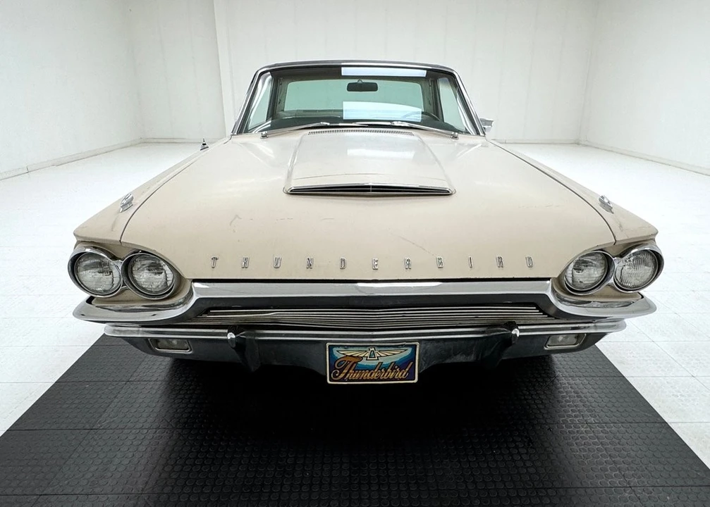 1964 Ford Thunderbird 4th Gen - Image 4 of 31