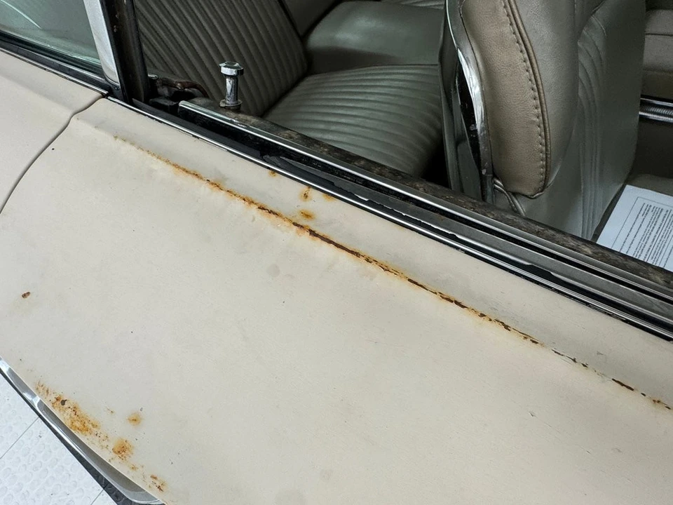 1964 Ford Thunderbird 4th Gen - Image 16 of 31