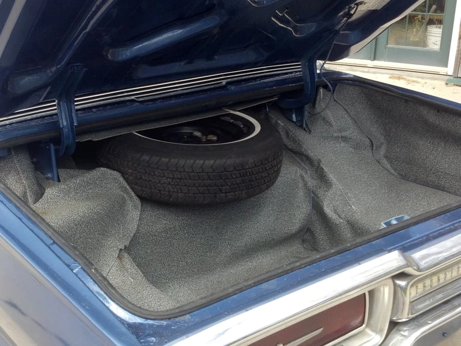 1964 Ford Thunderbird 4th Gen - Image 6 of 8