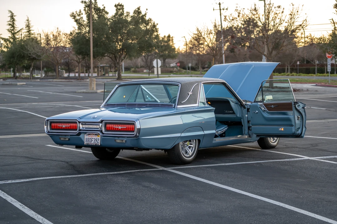 1964 Ford Thunderbird 4th Gen - Image 16 of 31