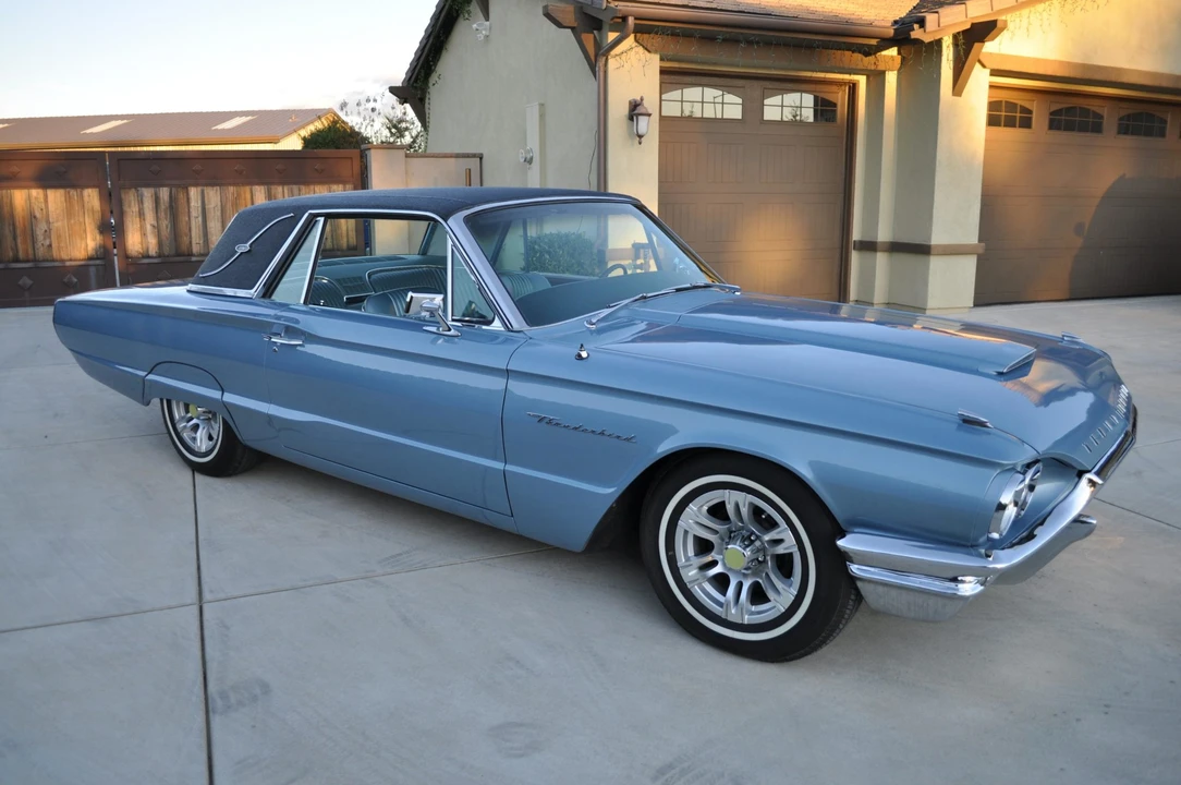1964 Ford Thunderbird 4th Gen - Image 21 of 31