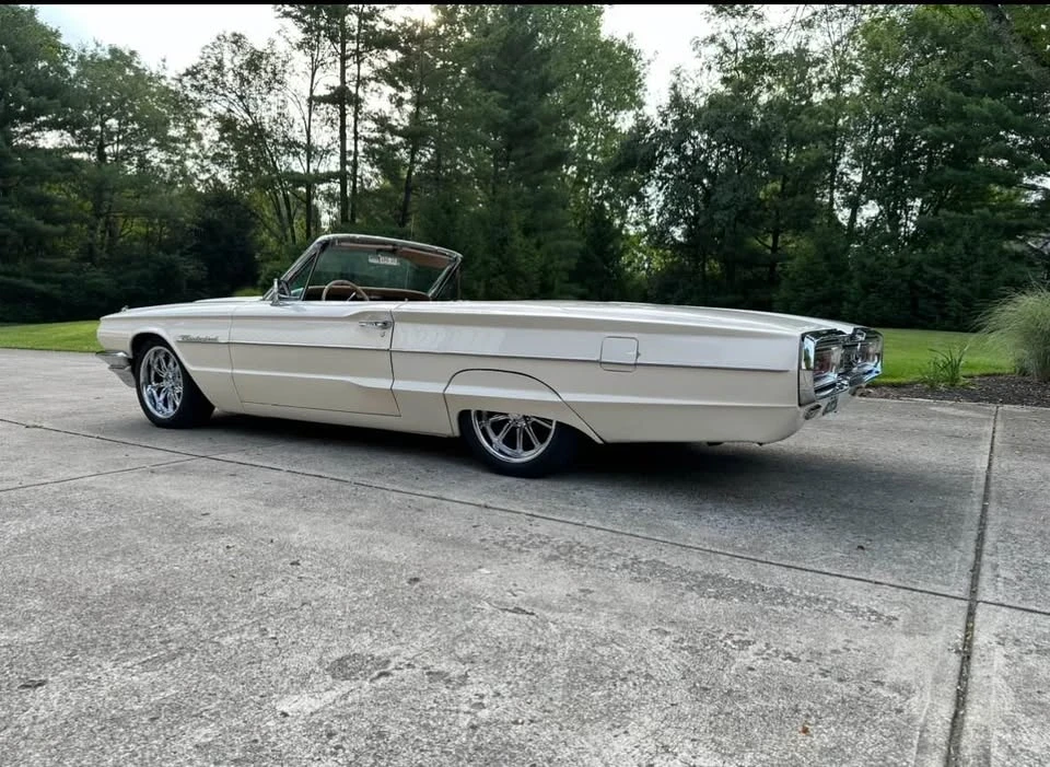 1964 Ford Thunderbird 4th Gen - Image 3 of 9