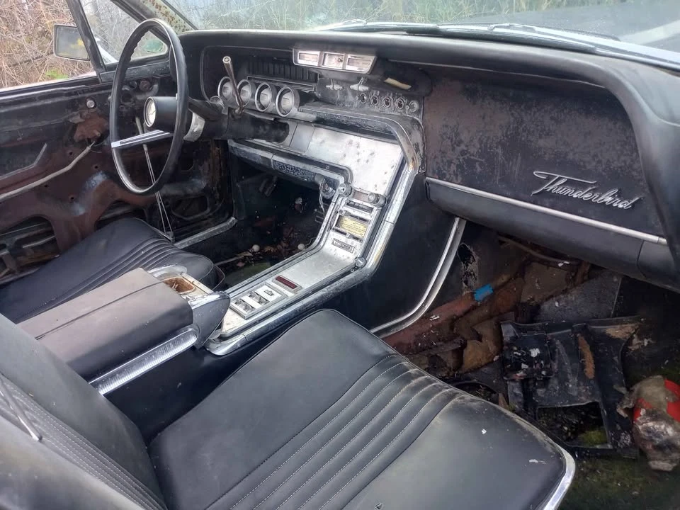 1964 Ford Thunderbird 4th Gen - Image 17 of 19