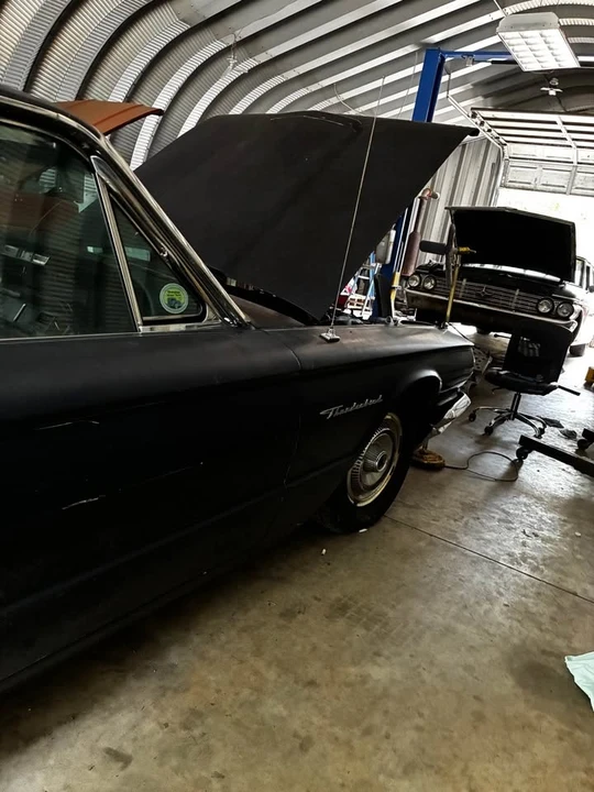 1964 Ford Thunderbird 4th Gen - Image 4 of 11