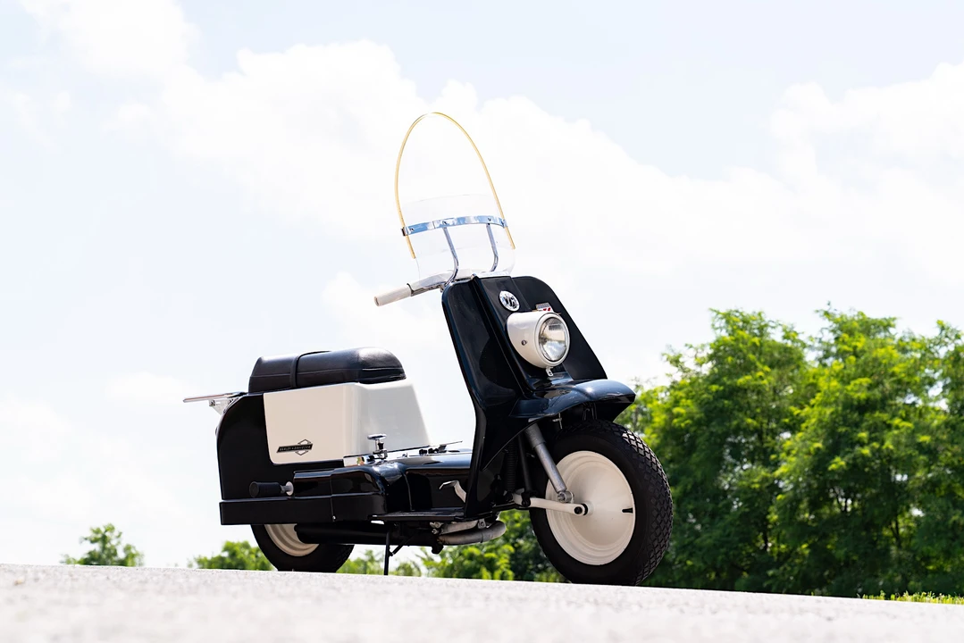 1964 Harley-Davidson - Image 5 of 31