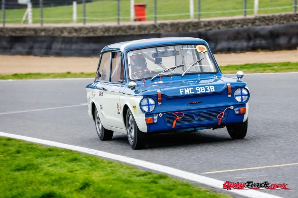 1964 Hillman - Image 25 of 30