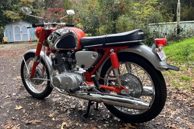1964 Honda C71 & C72 & C76 & C77 Dream - Image 2 of 7
