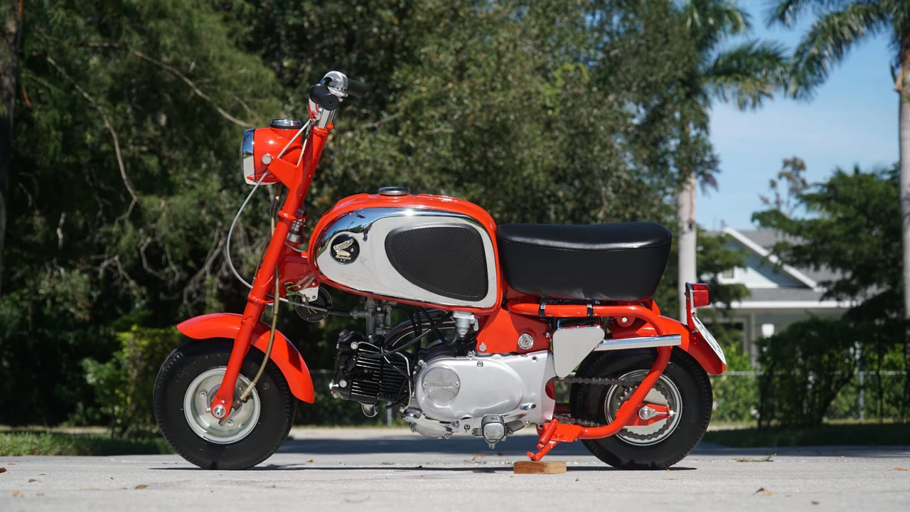 1964 Honda Motorcycles - Image 16 of 31