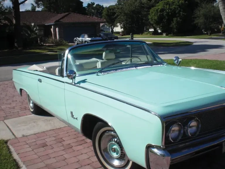 1964 Imperial Crown - Image 2 of 2
