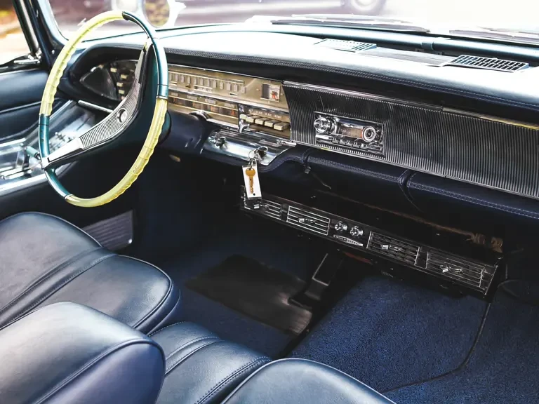 1964 Chrysler Imperial 2nd Gen - Image 4 of 22