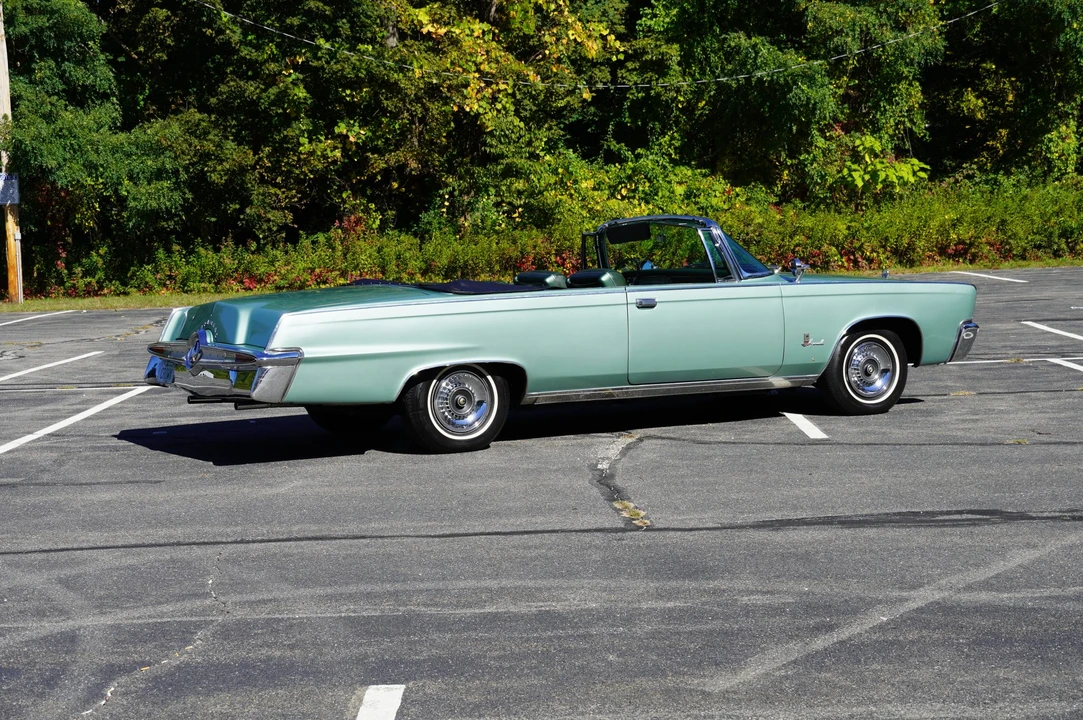1964 Chrysler Imperial 2nd Gen - Image 11 of 31