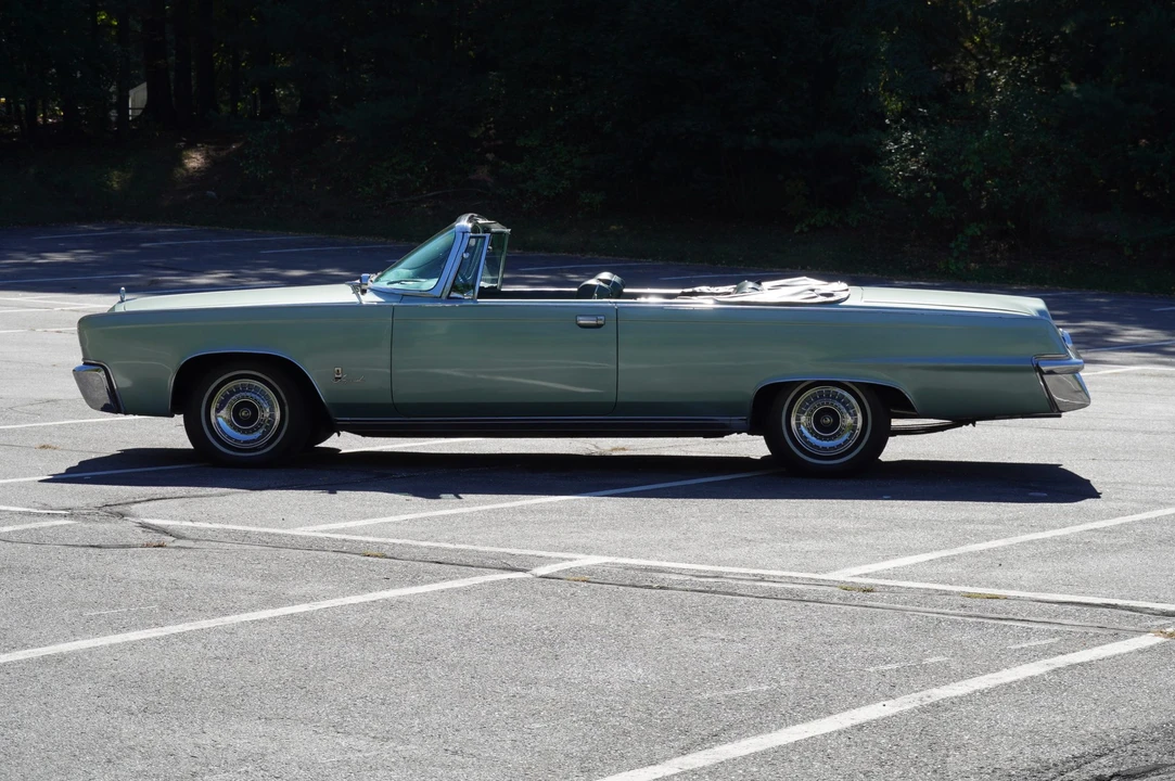 1964 Chrysler Imperial 2nd Gen - Image 4 of 31