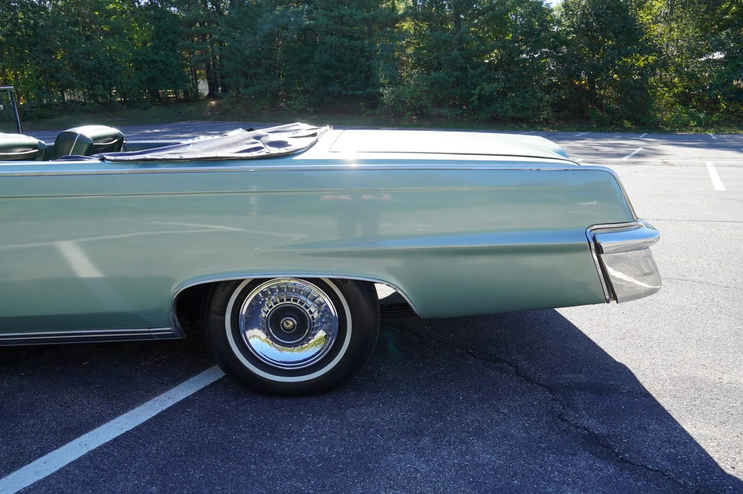 1964 Chrysler Imperial 2nd Gen - Image 30 of 31