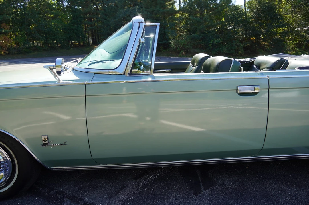 1964 Chrysler Imperial 2nd Gen - Image 28 of 31