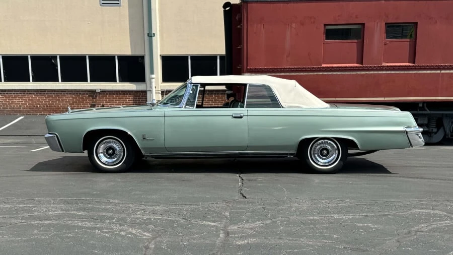 1964 Imperial Crown - Image 2 of 14