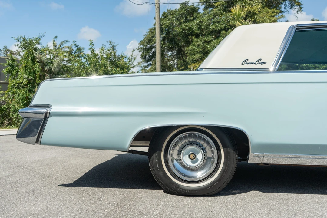 1964 Chrysler Imperial 2nd Gen - Image 31 of 31