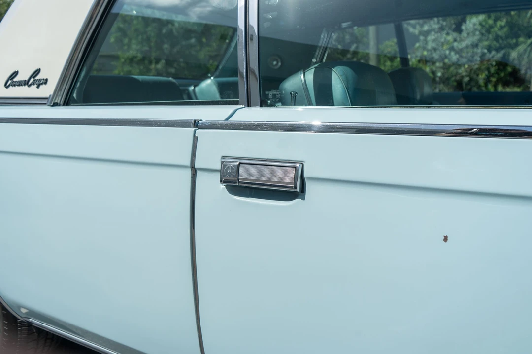 1964 Chrysler Imperial 2nd Gen - Image 26 of 31